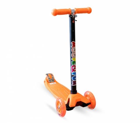 Самокат четырехколесный Moove&Fun Maxi LED